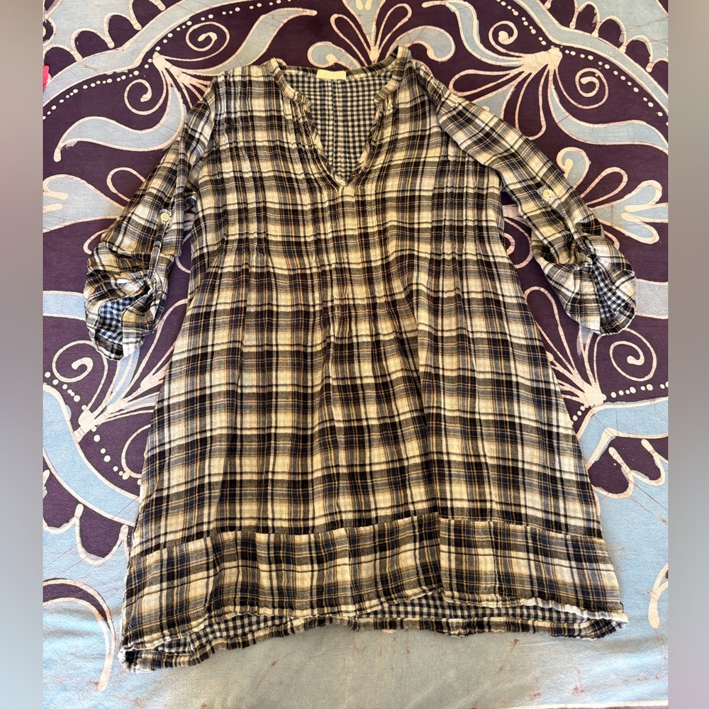 CP Shades Plaid Gold and Navy Tunic